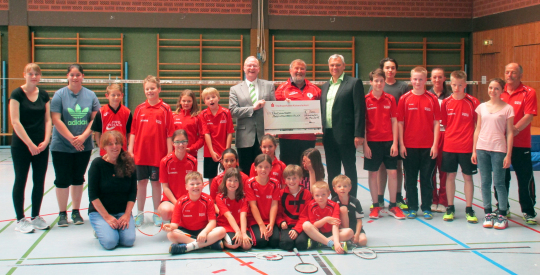 Spendenübergabe Badmintonverein © Stadt Kaiserslautern  