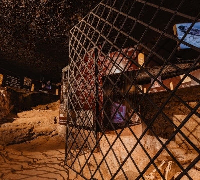 Subterranean tunnels