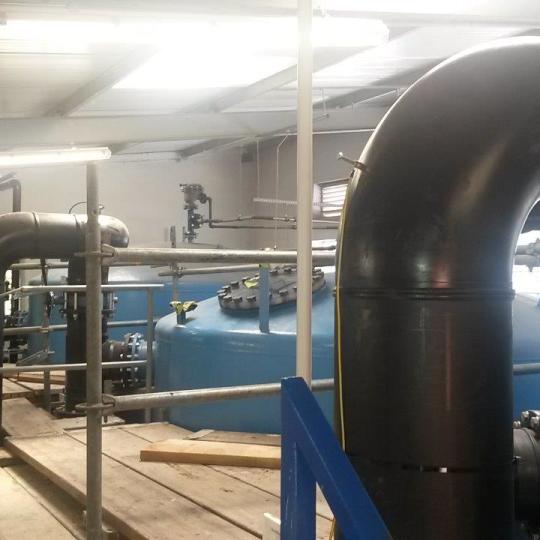 Pumpenanlage im Filterhaus nach Sanierung 1