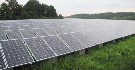 Bild: Die neue Photovoltaikanlage in Siegelbach. © Stadt Kaiserslautern