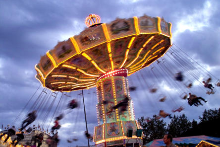 Kettenkarussell auf der Lautrere Kerwe. © Stadt Kaiserslautern