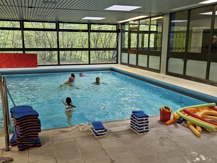 In der Beilsteinschule wurden Schwimmkurse angeboten. © Stadt Kaiserslautern