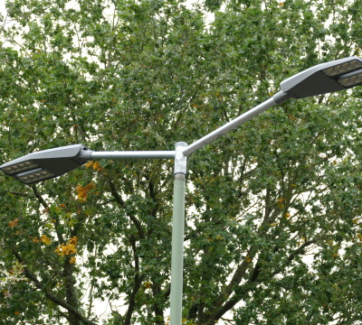 Moderne Straßenleuchte mit LED-Technik