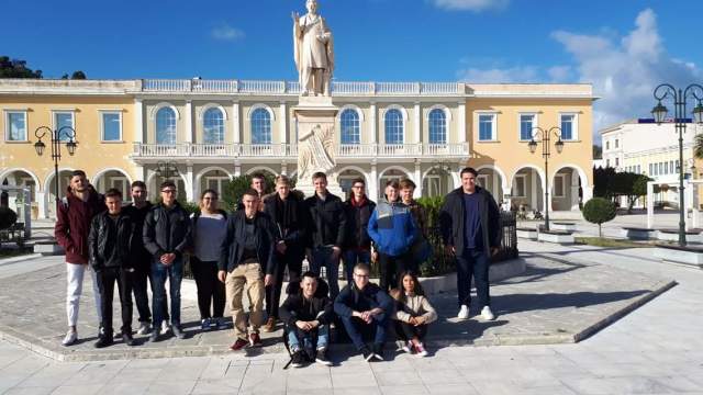 Die deutsch-griechische Schülergruppe in Zakynthos. © BBS I