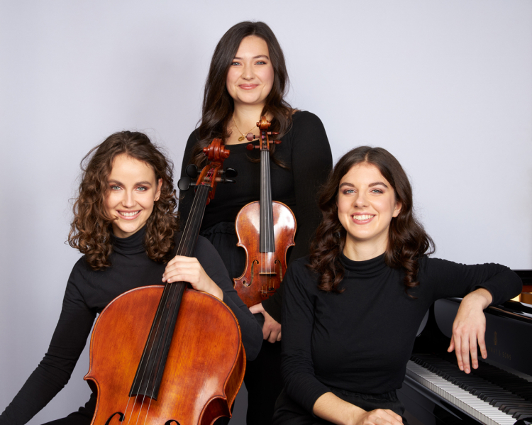 © Simon Zimbardo Ayla-Trio © Simon Zimbardo
