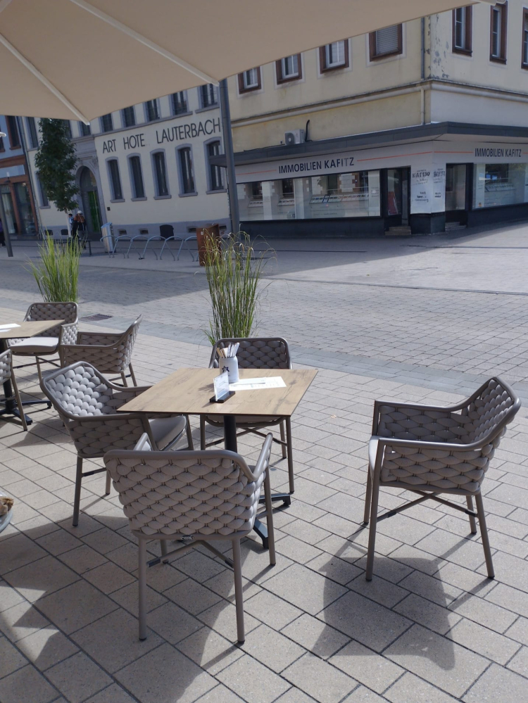 OUSIDE Außensitze © Stadt Kaiserslautern