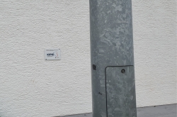 Hinweisschild Kipki Flutlicht Fce