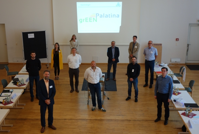 Bilddatei mit den Teilnehmenden von grEEN Palatina III © UKOM 