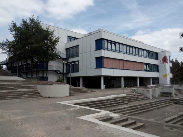 Außenansicht Schulzentrum Süd 2.BA